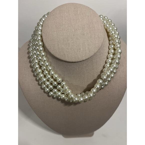 Gold Tone Faux Pearl Choker Necklace Multiple Strand Vintage - Picture 7 of 8